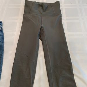 Lululemon tights